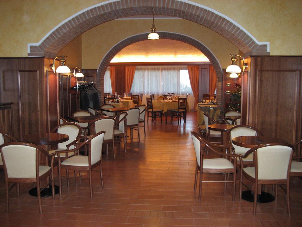 La Torre Ai Mari Hotel Sarteano Buitenkant foto